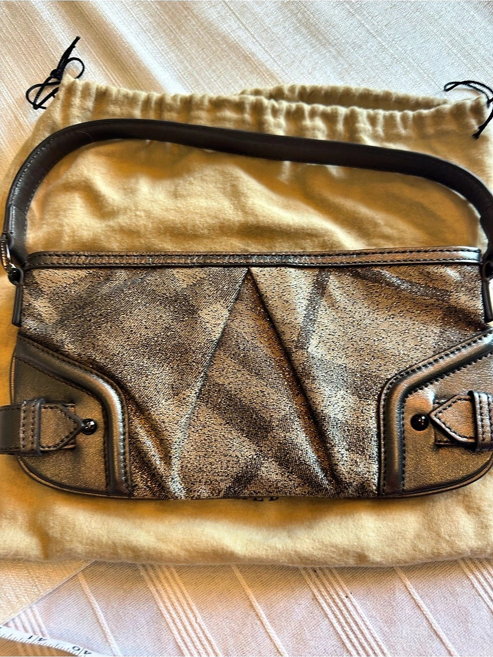 Burberry Leather Shoulder Bag in Gray & Pewter